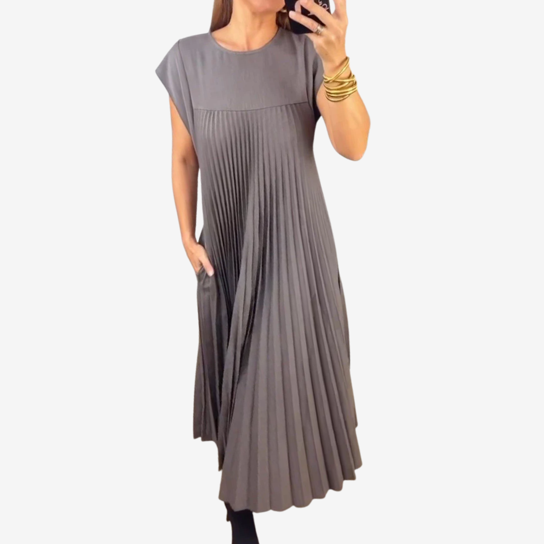 Brynja™ Pleated Ivory