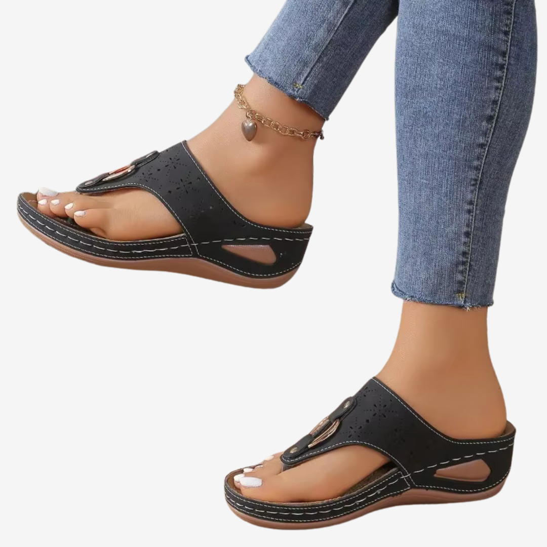 Coralie™ Floral Sandals