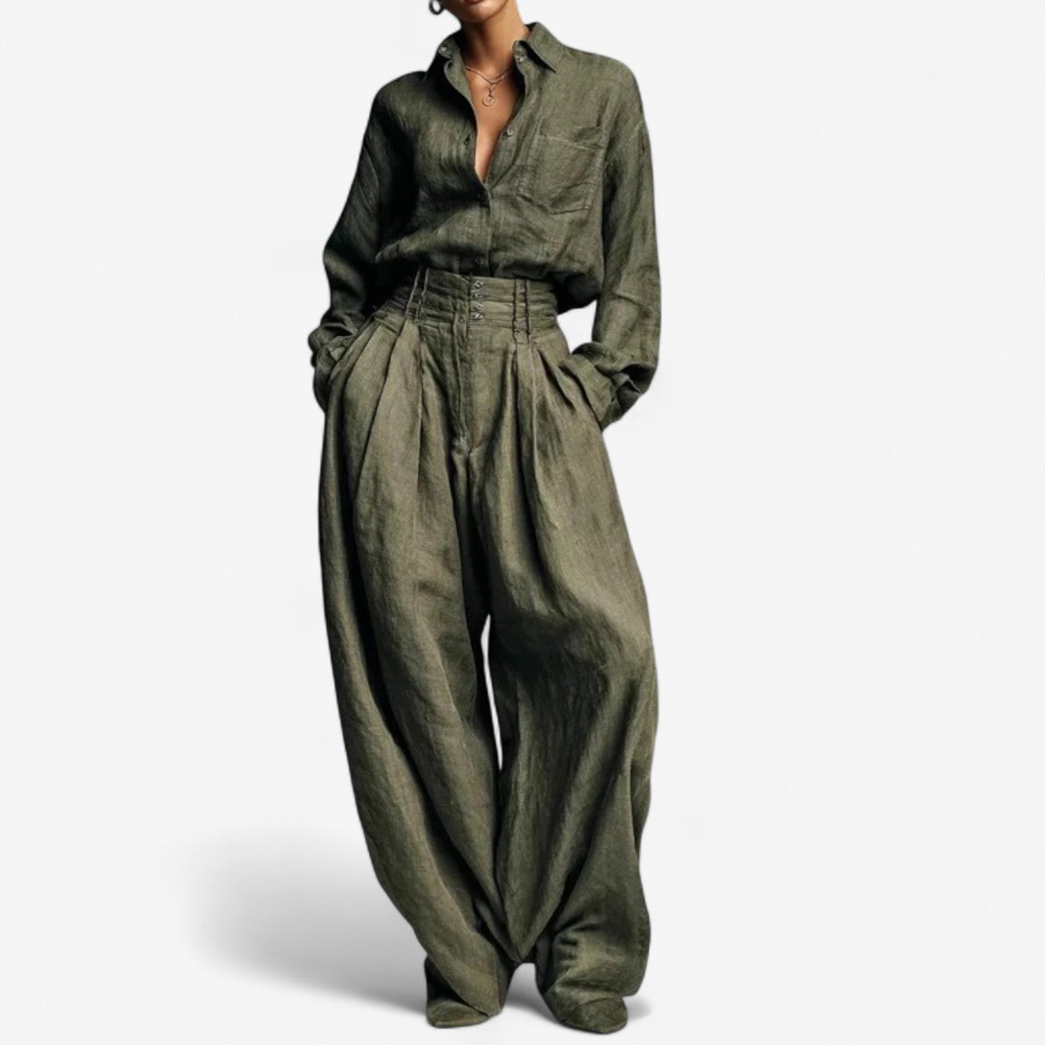 Colette™ Loose-fitting combination