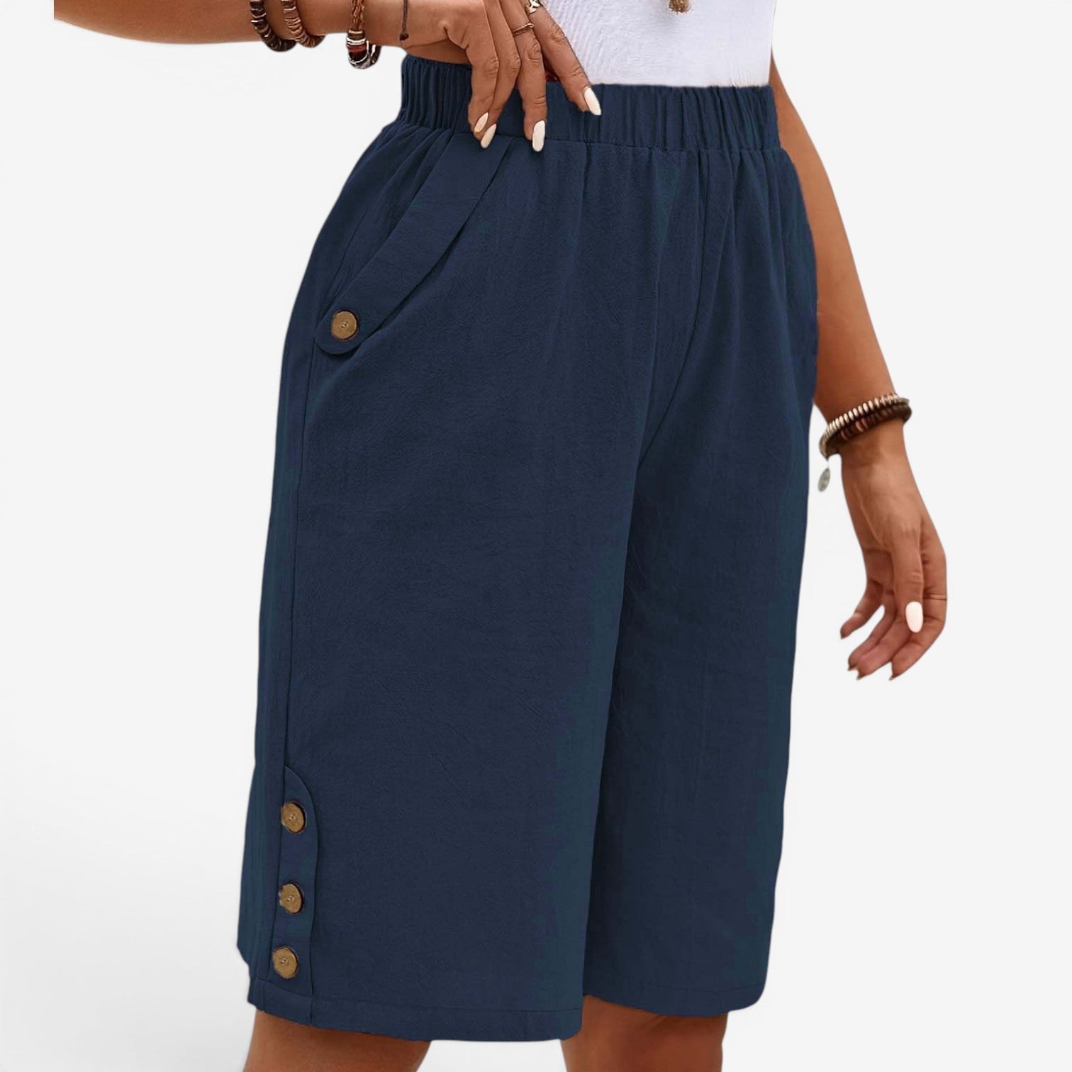 Gianne™ Linen capri shorts