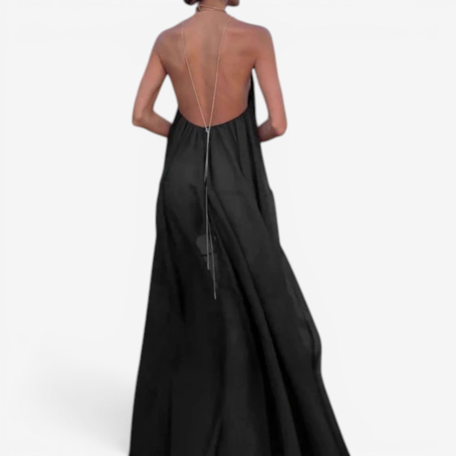 Guillan™ Long dress with low neckline