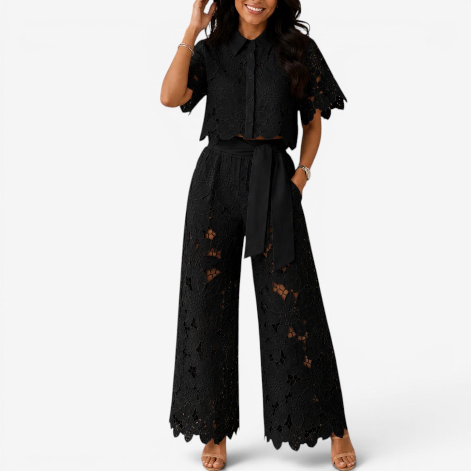 Gretchen™ Embroidered lace set