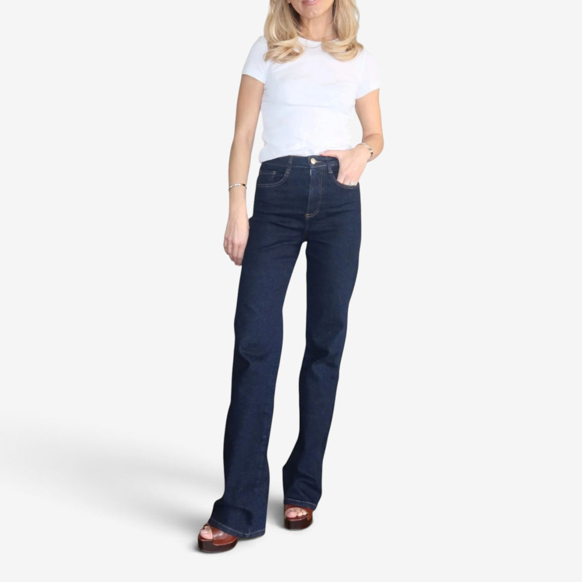 Arabella™ Timeless Straight-Leg Jeans