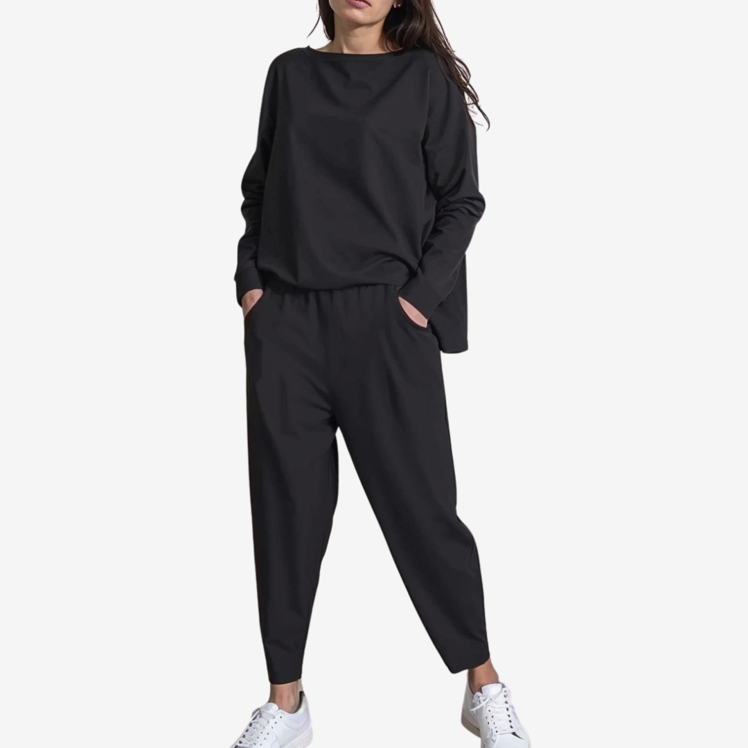 Léonie™ 2-Piece Relaxation Set