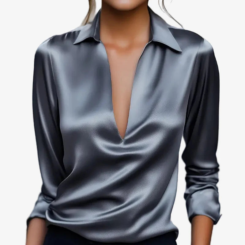 Claoria™ Premium V-neck