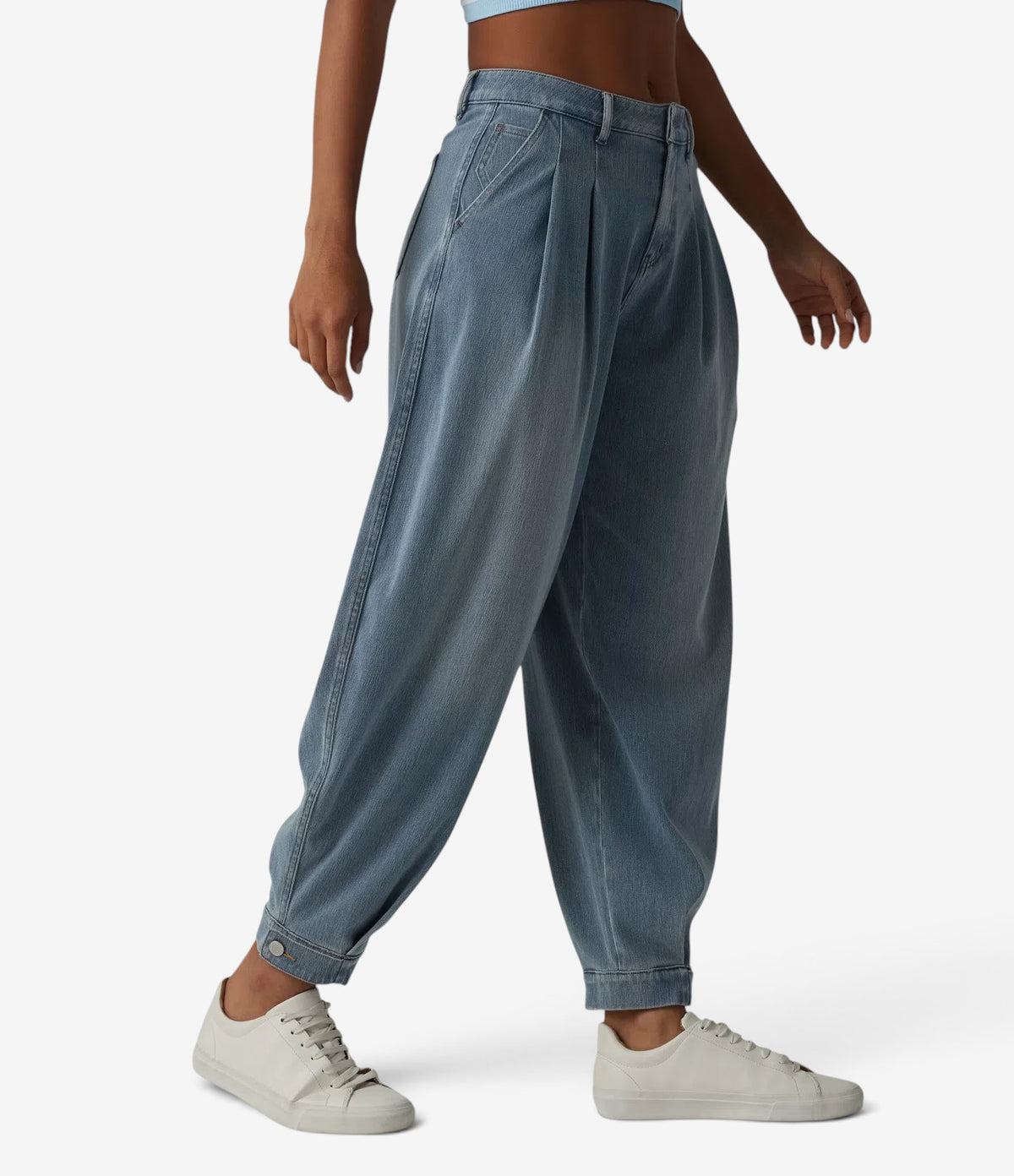Hera™ Pleated denim jeans