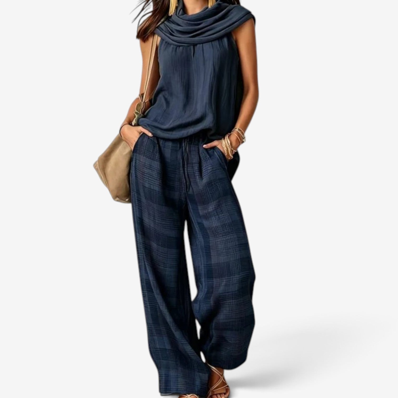 Carina™ Sleeveless top trousers set