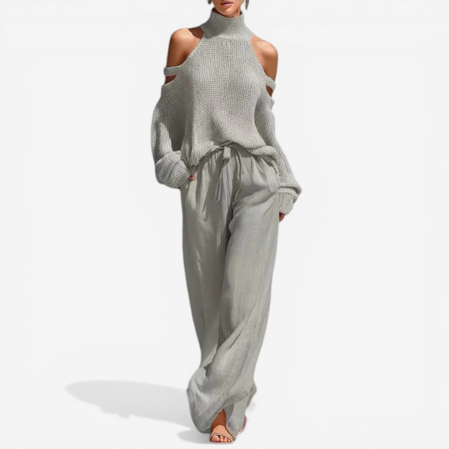 Neri™ Soft cut out sweater
