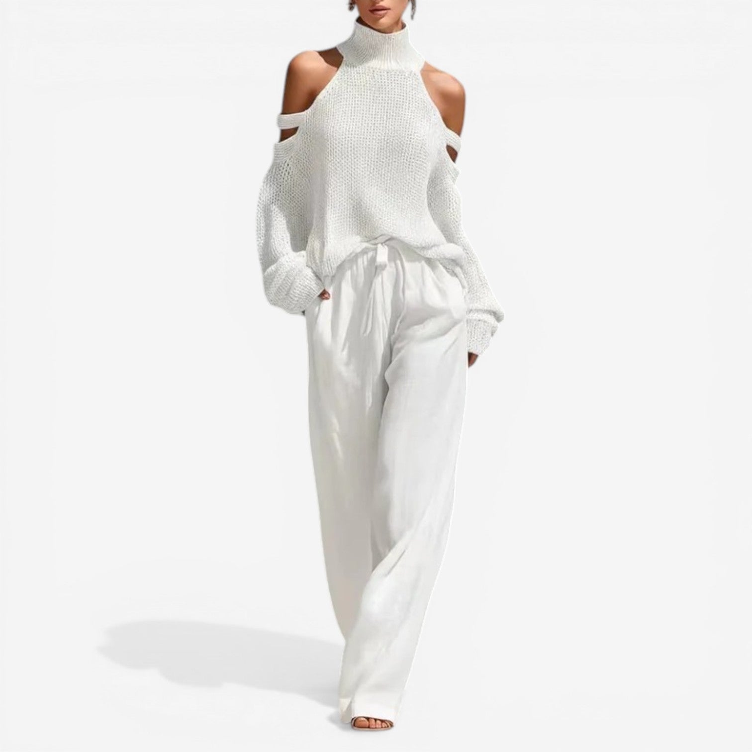 Neri™ Soft cut out sweater