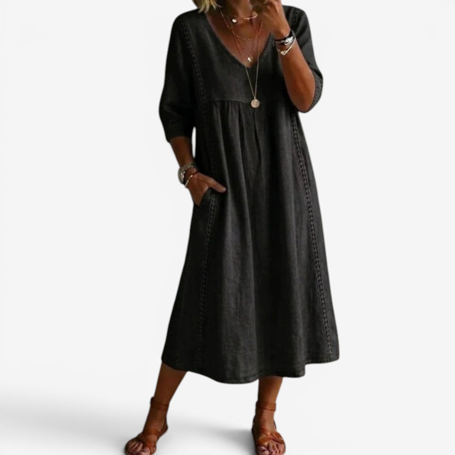 Carolline™ Summer dress with embroidery